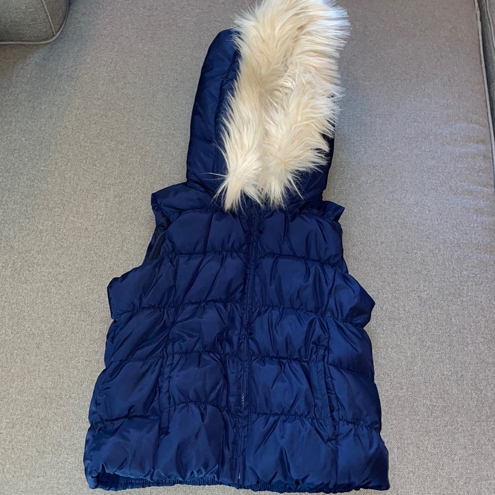Gap kids puffer vest 10